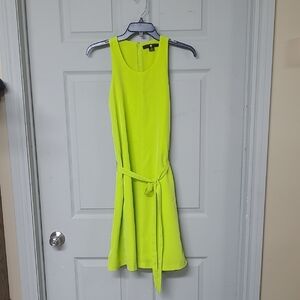 Yellow Dot Lime Green Sleeveless A-line Dress Fully Lined Zip closure Medium GUC
